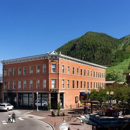 Independence Square 213, Spacious Hotel Room With 2 Queen Beds, Wet Bar, And Sitting Area Άσπεν Εξωτερικό φωτογραφία